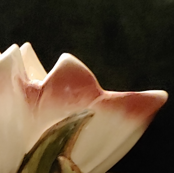 VTG. McCoy Double Tulip Vase/Planter - Picture 6 of 6